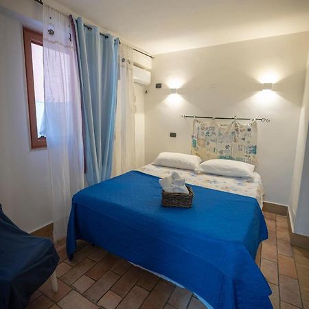 Appartamento Lighthouse Taranto Esterno foto
