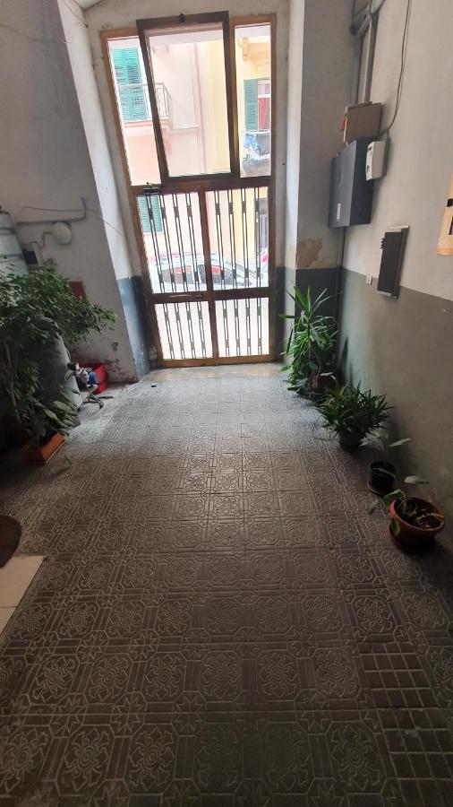 Appartamento Lighthouse Taranto Esterno foto