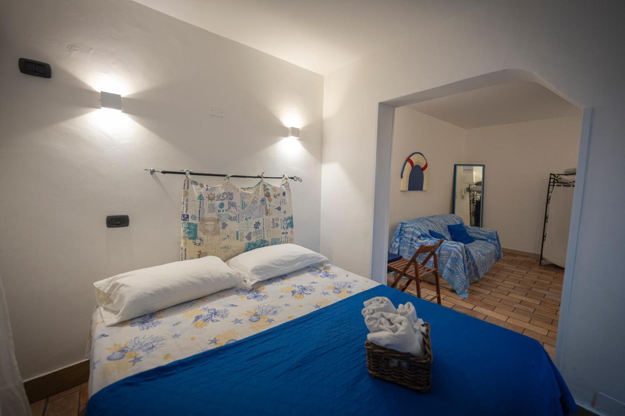 Appartamento Lighthouse Taranto Esterno foto